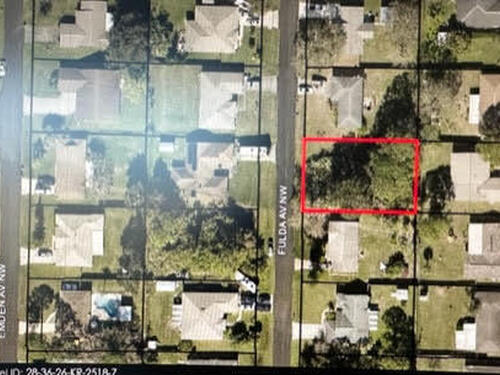 845 Fulda Avenue NW, Palm Bay, FL 32907