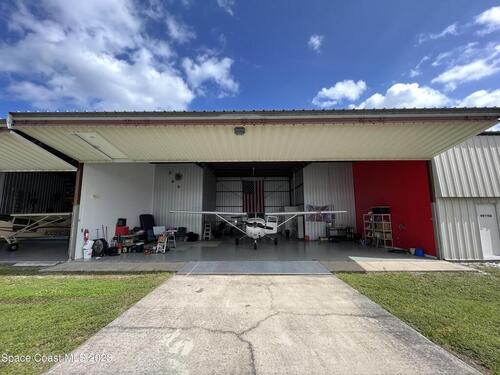 1471 General Aviation Drive, Melbourne, FL 32935
