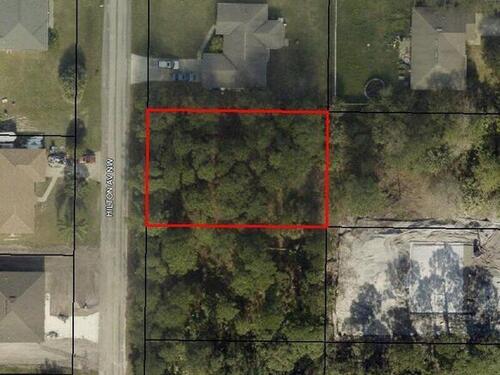 157 Hilton Avenue NW, Palm Bay, FL 32907