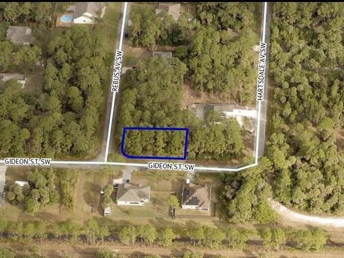 899 Rebus Avenue, Palm Bay, FL 32908