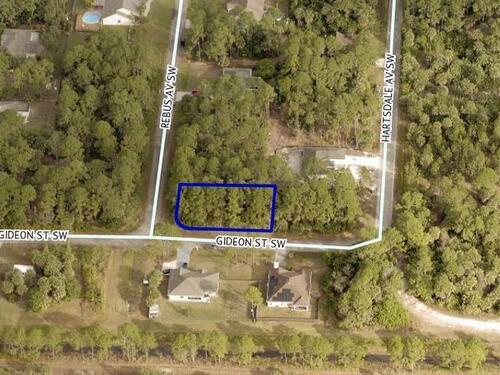 891 Rebus Avenue, Palm Bay, FL 32908