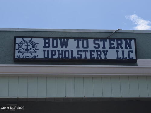 325 E Merritt Island Causeway, Merritt Island, FL 32953