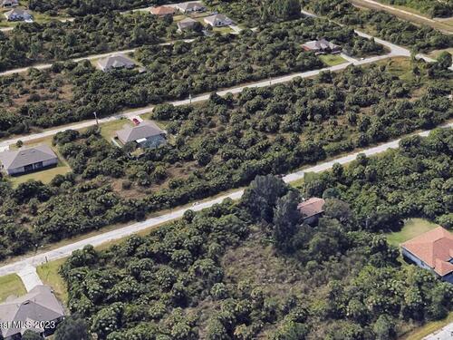 542 Lambright Street SW, Palm Bay, FL 32908