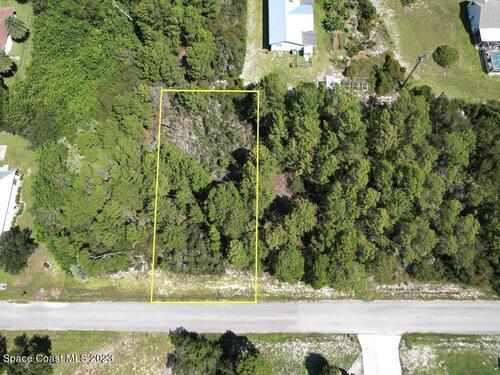3960 10th Street, Micco, FL 32976