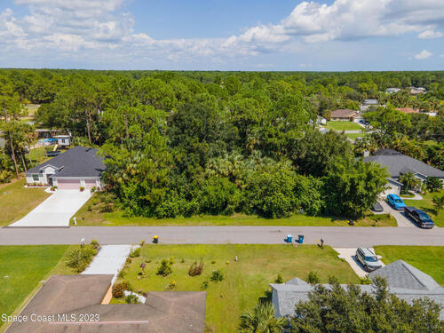 1735 Orchid Court NW, Palm Bay, FL 32907