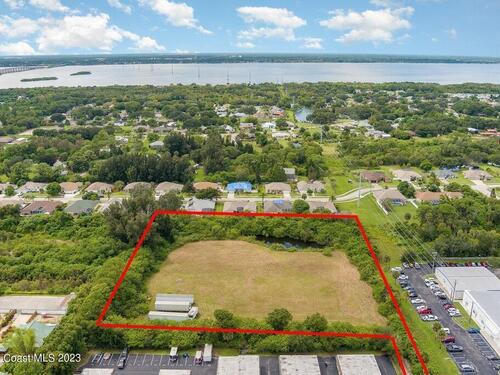 3265 N Courtenay Parkway, Merritt Island, FL 32953