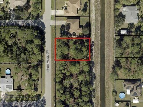 2545 Hagoplan Avenue SW, Palm Bay, FL 32908