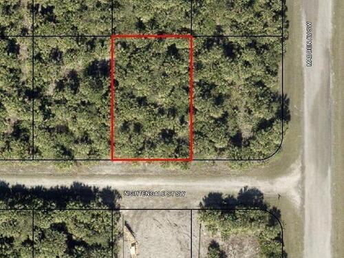 815 Nightengale Street SW, Palm Bay, FL 32908