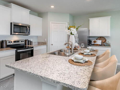 6885 Topaz Drive, Grant-Valkaria, FL 32949