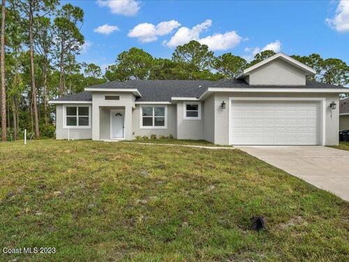 1181 Ivanhoe Street NW, Palm Bay, FL 32907