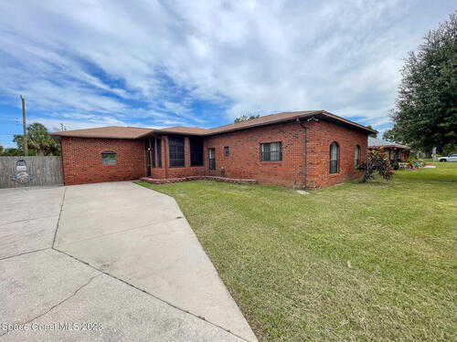 1705 Gayle Avenue, Titusville, FL 32780