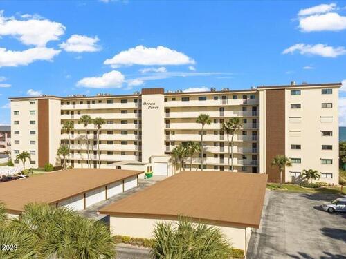 55 N 4th Street, Cocoa Beach, FL 32931