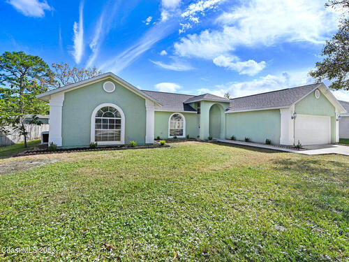 839 Highland Avenue NW, Palm Bay, FL 32907