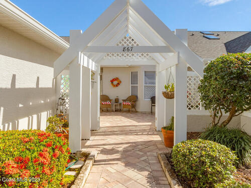 867 Oakwood Drive, Melbourne, FL 32940