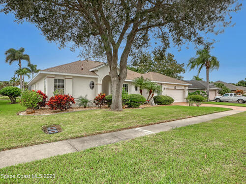 3695 Savannahs Trail, Merritt Island, FL 32953