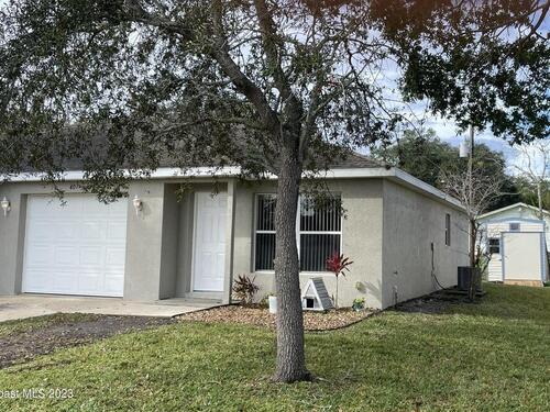 40 W Towne Place, Titusville, FL 32796