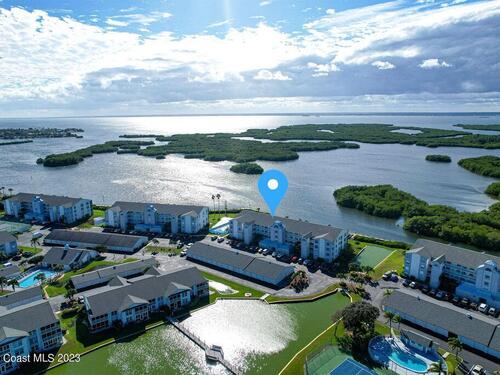 580 S Brevard Avenue, Cocoa Beach, FL 32931