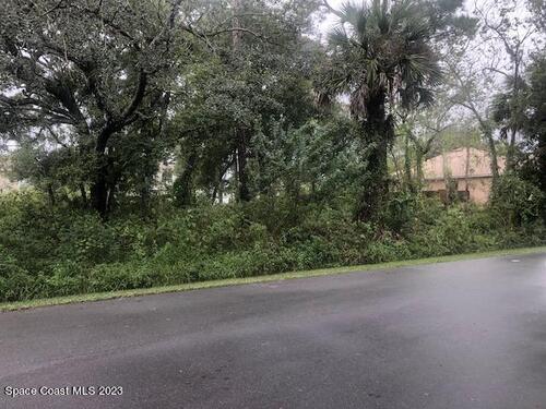 2390 Angel Road SE, Palm Bay, FL 32909