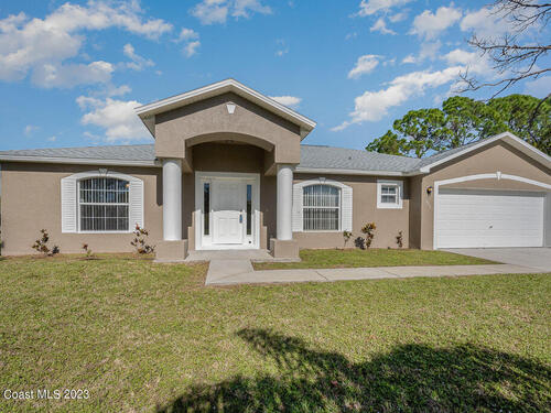 955 Ais Street SW, Palm Bay, FL 32908