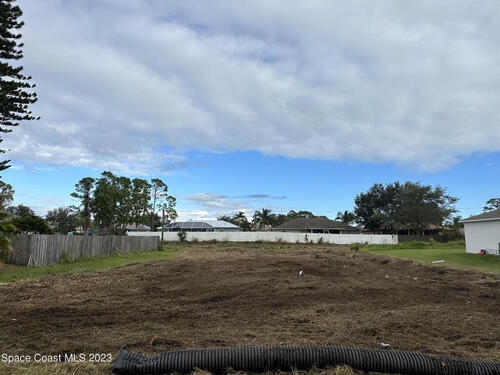 315 Cownie Avenue SE, Palm Bay, FL 32909