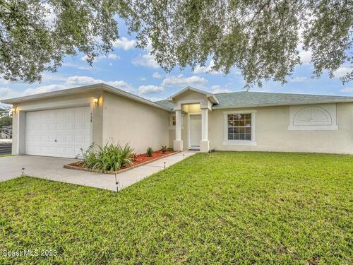 538 Whitehall Avenue SW, Palm Bay, FL 32908
