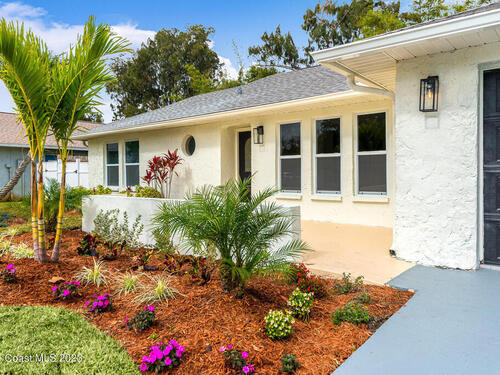 670 Oak Park Circle, Merritt Island, FL 32953