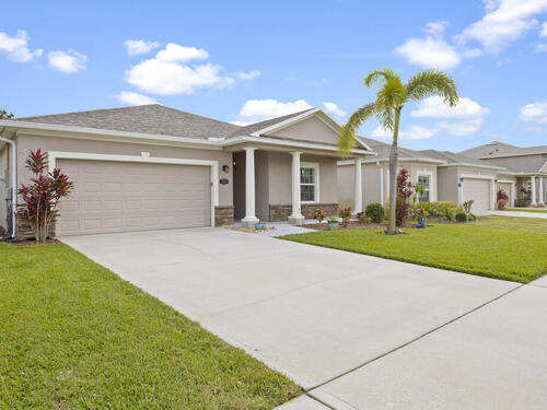 1677 Attilburgh Boulevard, West Melbourne, FL 32904