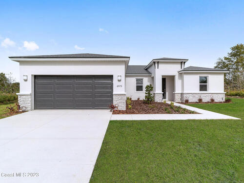 437 Bridgeport Avenue NW, Palm Bay, FL 32907