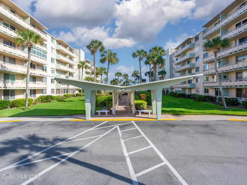2020 N Atlantic Avenue N, Cocoa Beach, FL 32931