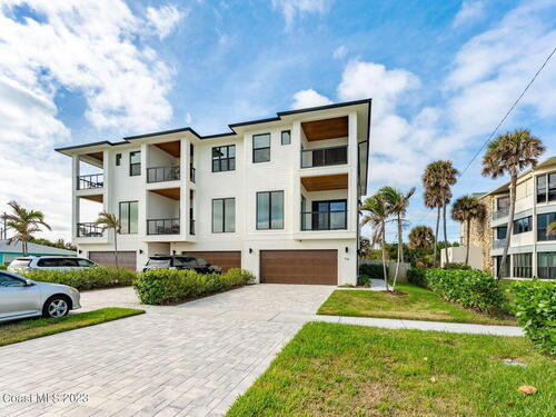 716 Wavecrest, Indialantic, FL 32903