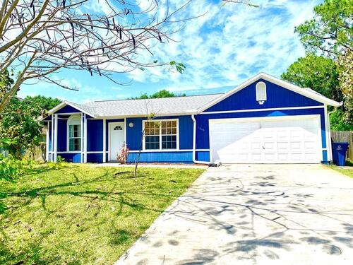 1565 Giles Street NW, Palm Bay, FL 32907